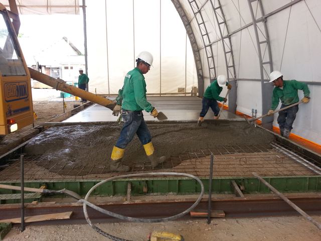 Losa en estructura cubierta — obra con participación de CONATEC