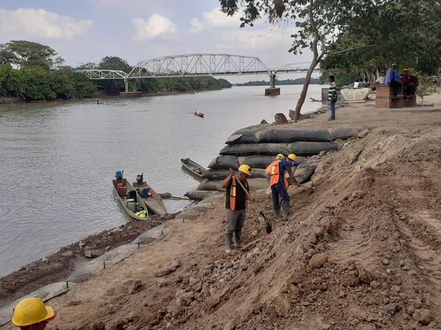 Protección de orilla — obra con participación de CONATEC